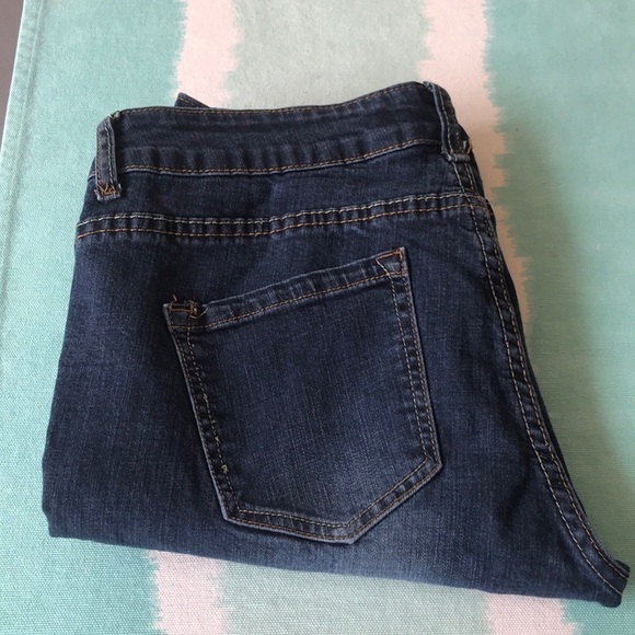 Angel Kiss Zip Fly 5 Pocket Distressed Denim Jeans Size 9 - Picture 4 of 10